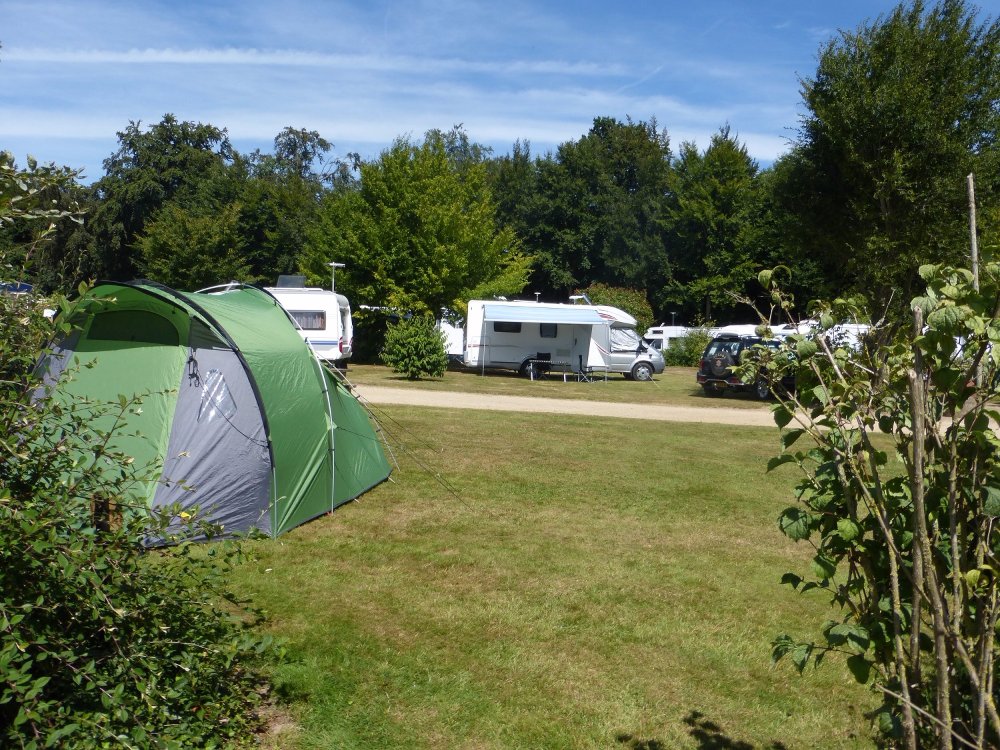 Aire camping-car  Saint-Fraimbault (61350) - Photo 5